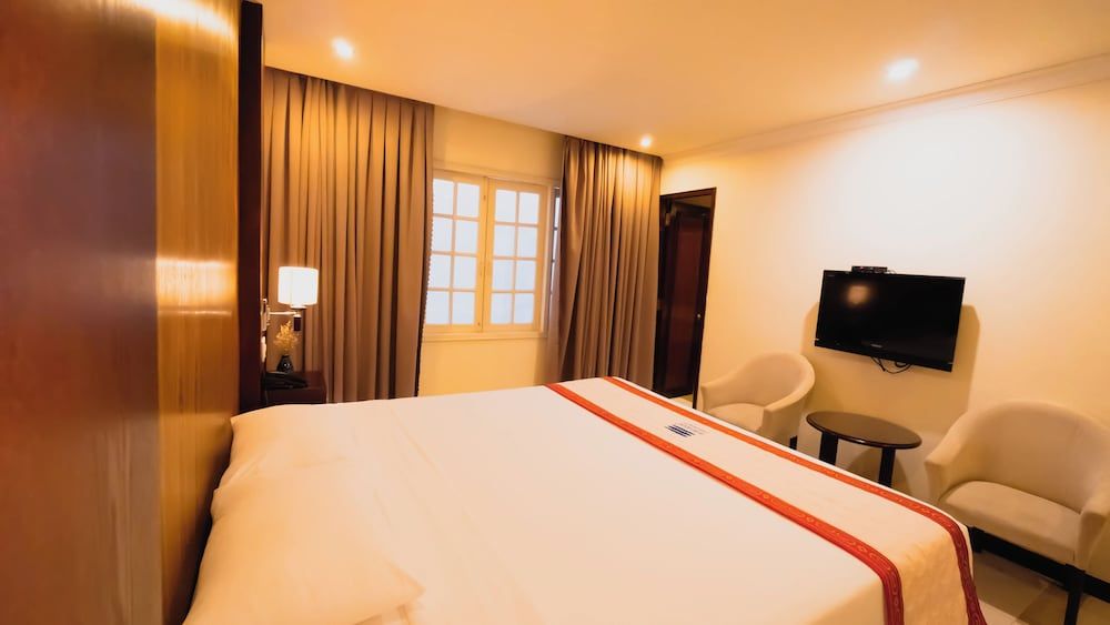 Deluxe Suite