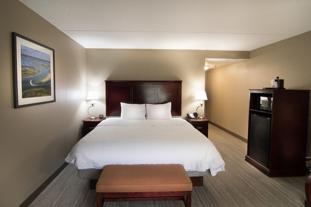 One king bed non smoking