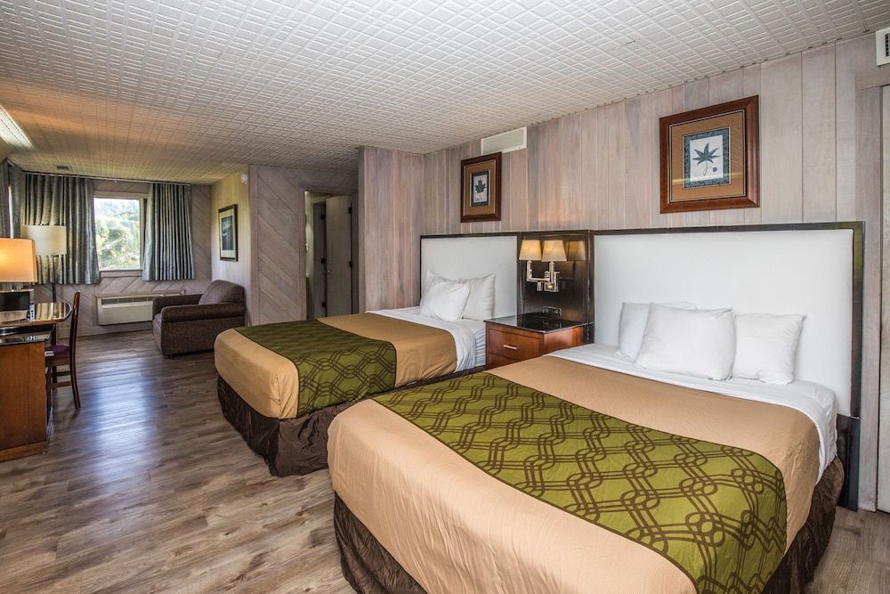 Double Room, 2 Double Beds