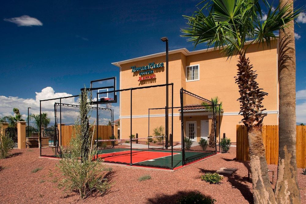 undefined TownePlace Suites by Marriott Tucson Airport 3