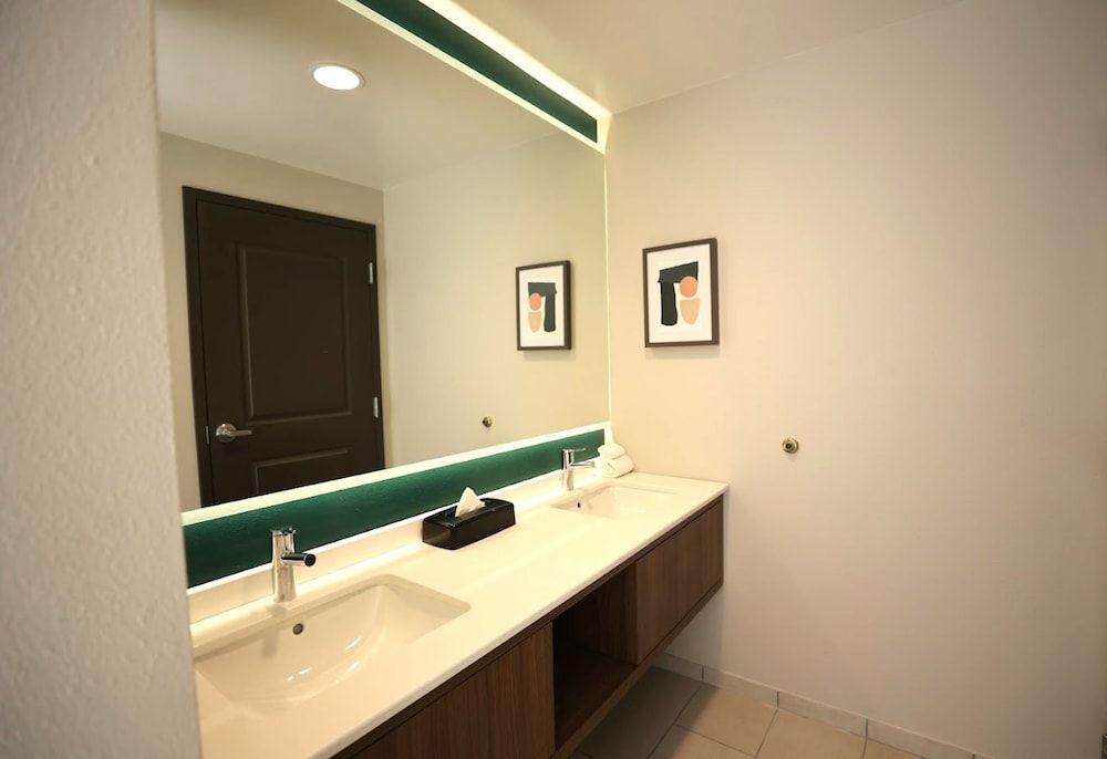 Suite, 2 Queen Beds