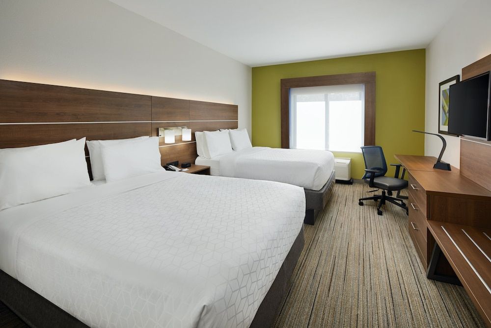 Standard Room, Multiple Beds, Accessible (Mobility, Accessible Tub)