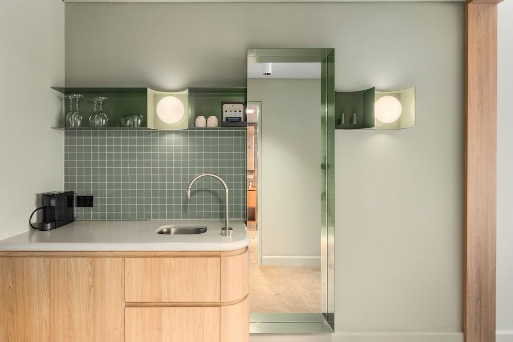 One Bedroom Suite