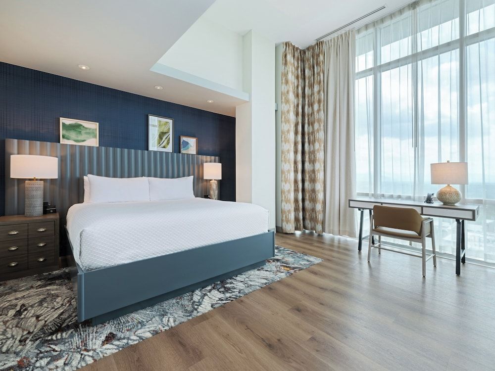 Suite, 1 Bedroom (Bath Shower Combination)
