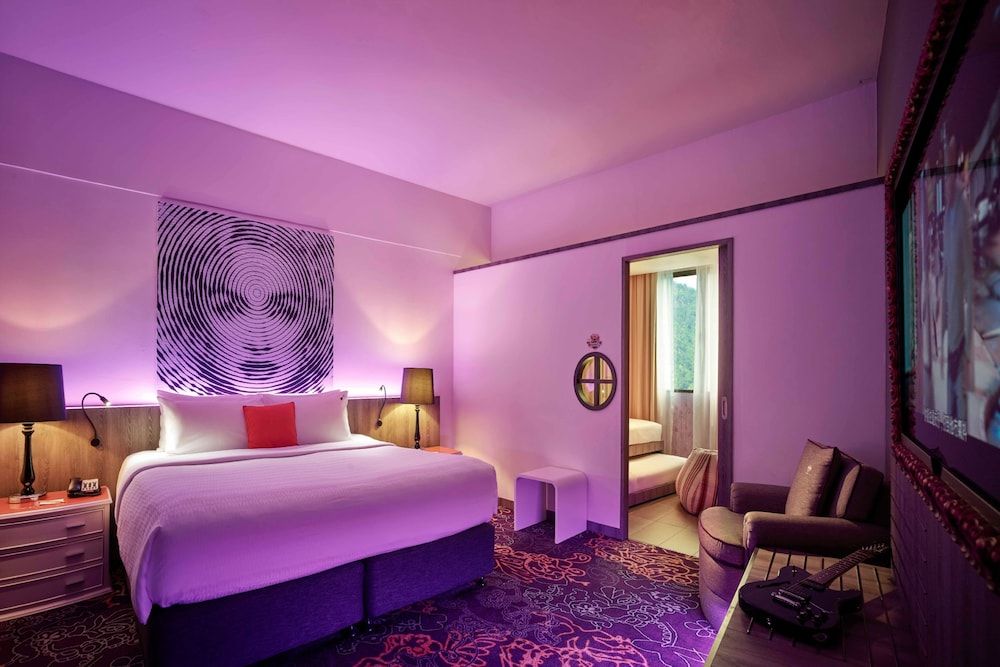 Roxity Kids Suite