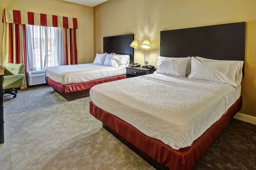 Room, 2 Queen Beds, Accessible (Hearing)