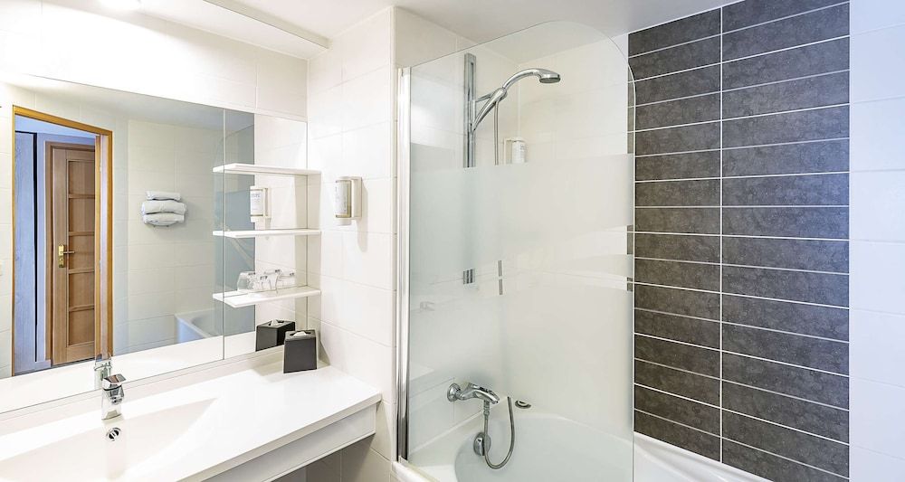 Best Western Amarys Hotel & Spa Superior Room, 1 Queen Bed, Non Smoking 5