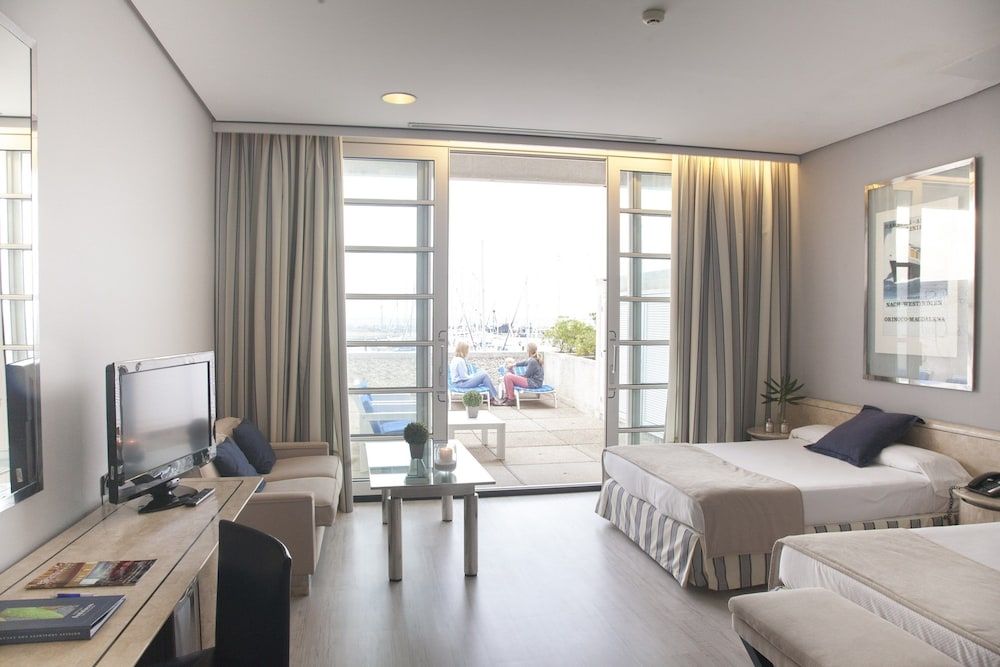 Hotel Puerto Sherry Junior Suite 5