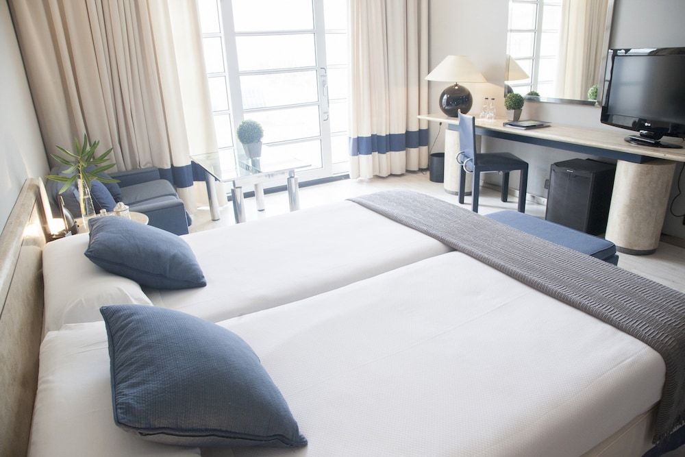 Hotel Puerto Sherry Premium Room