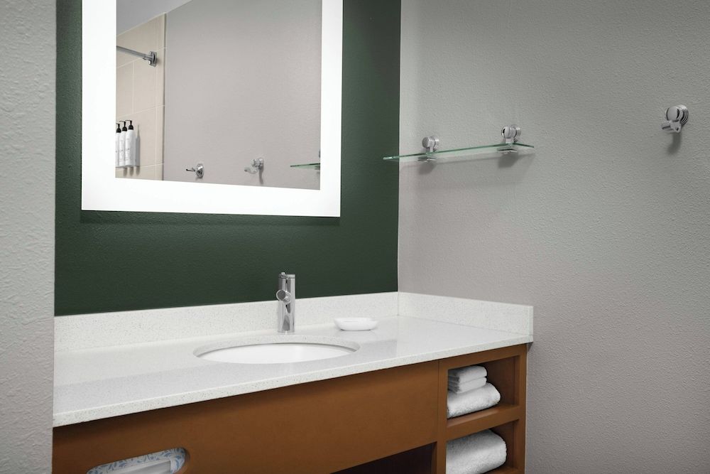 SpringHill Suites Savannah Downtown / Historic District Studio Suite, 1 Double Bed 7