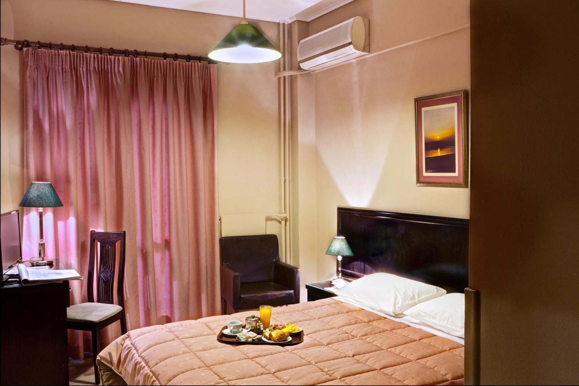 undefined Nicola Hotel 8