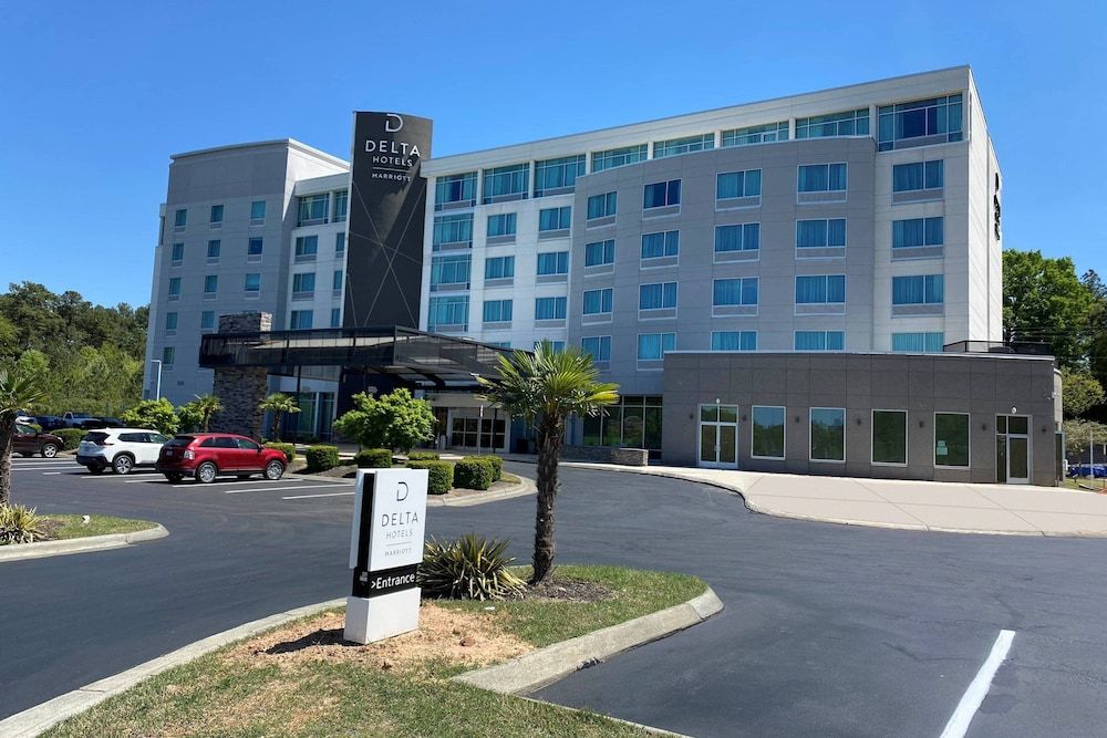 undefined Delta Hotels by Marriott Raleigh-Durham at Research Triangle Park 4