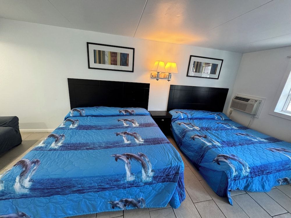 Skyview Manor Motel Suite 18