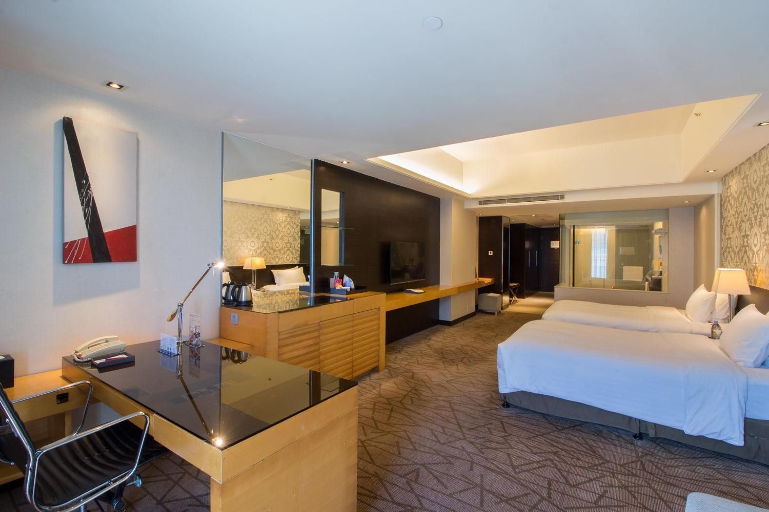 Deluxe Twin Bed