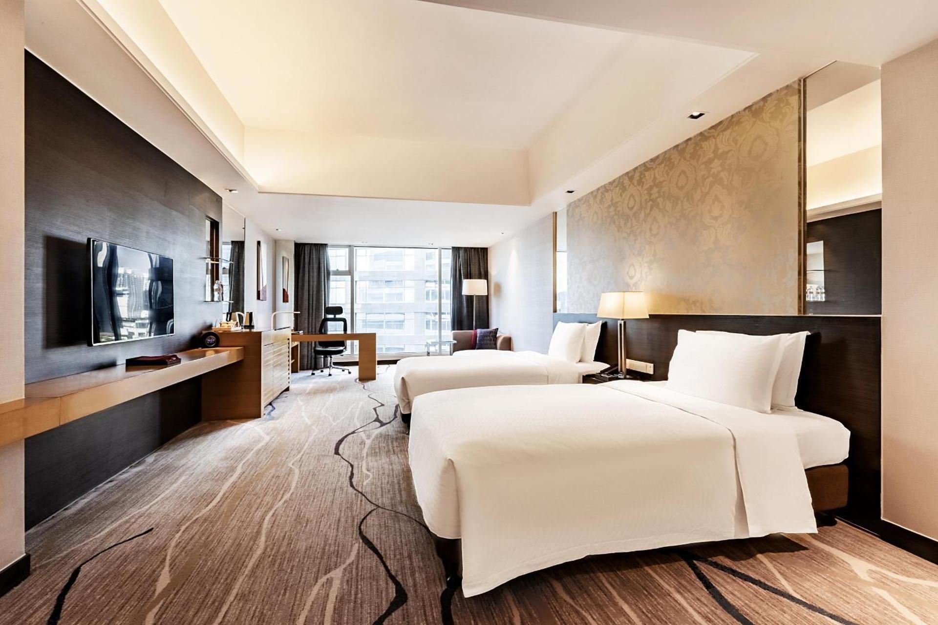 Deluxe Twin Bed