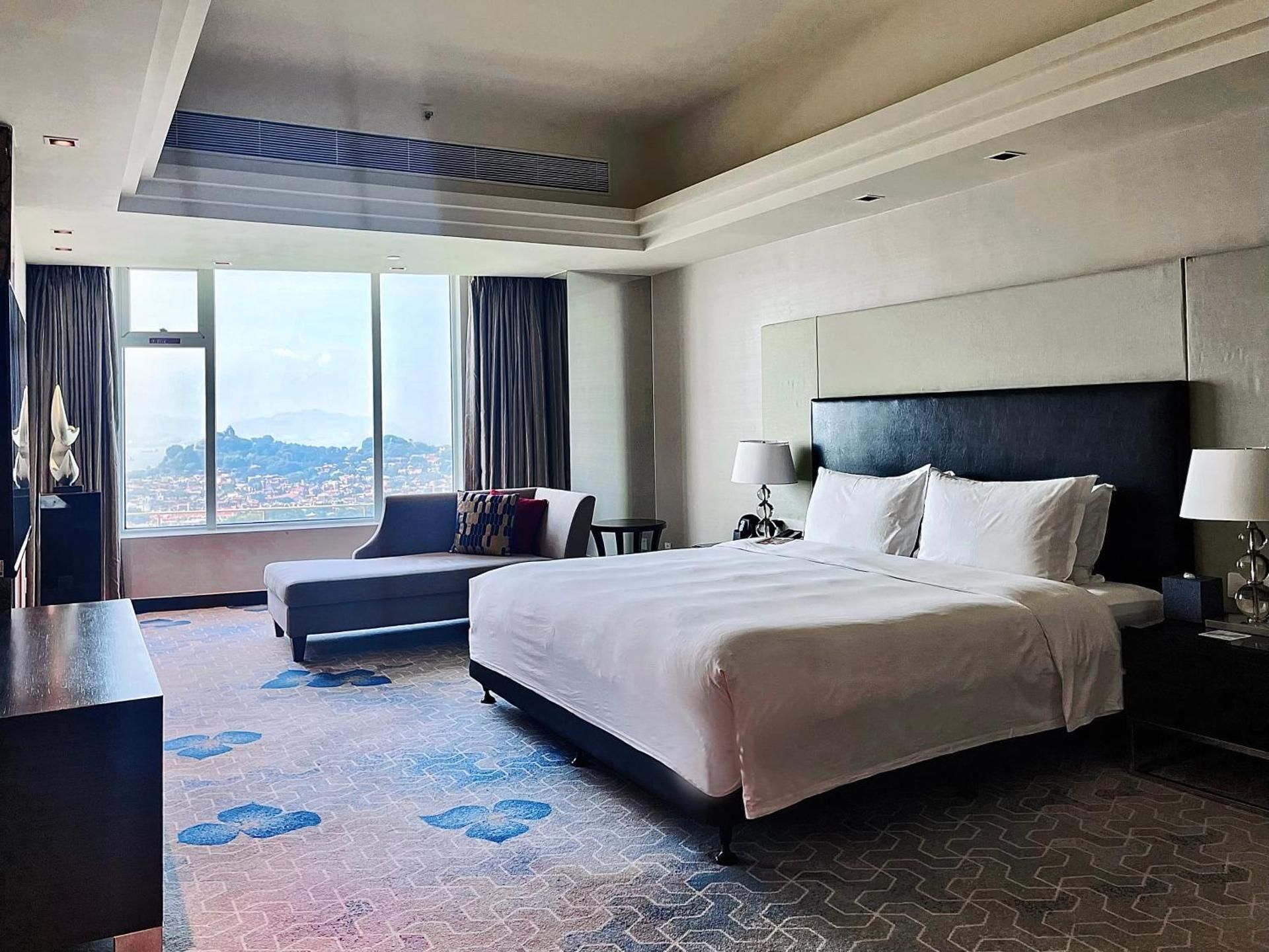 Executive Suite - Ocean View