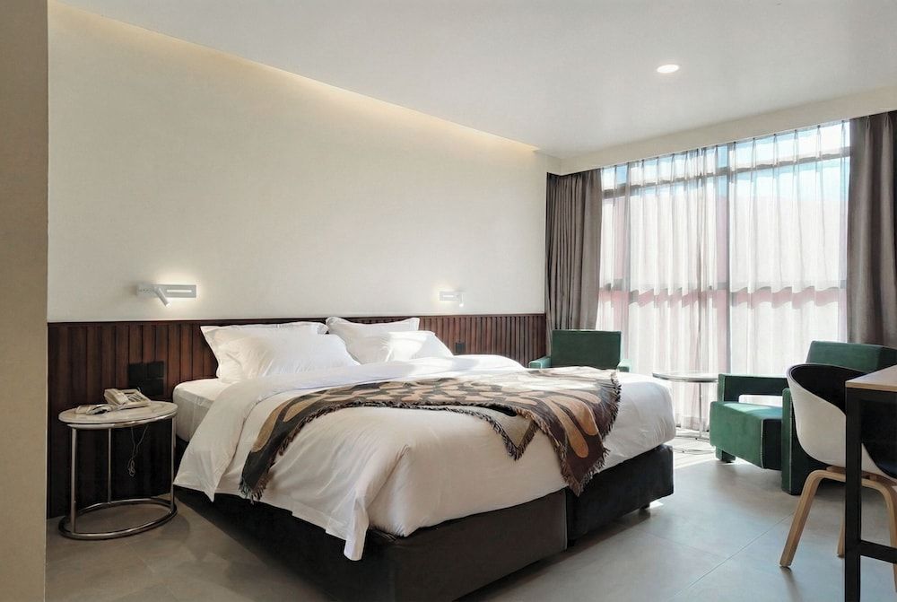 undefined Grand Inn Hotel 8