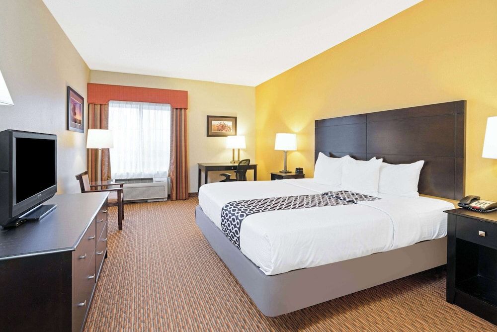 Room, 1 King Bed, Accessible, Non Smoking