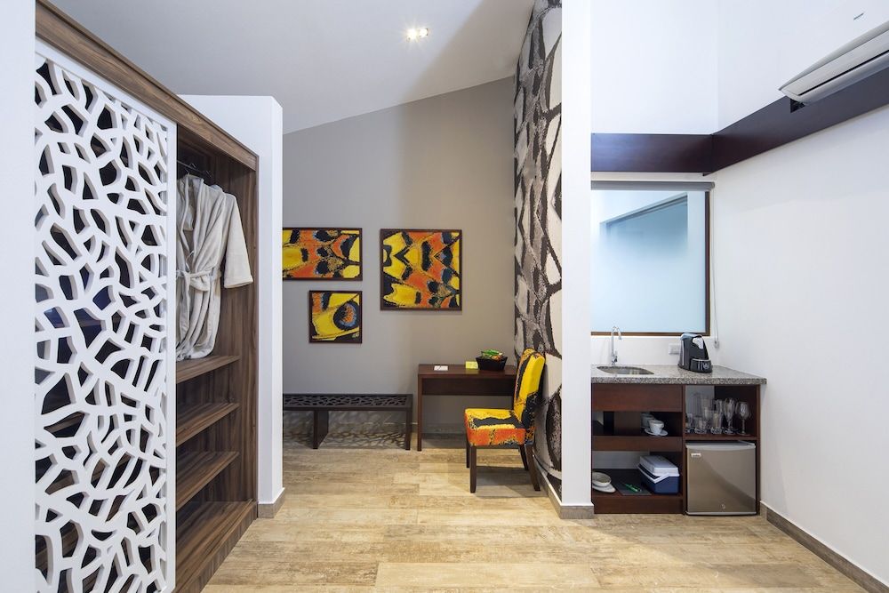 Pumilio Mountain & Ocean Hotel KAL SUITE - Private Jacuzzi & 1 King Bed 17