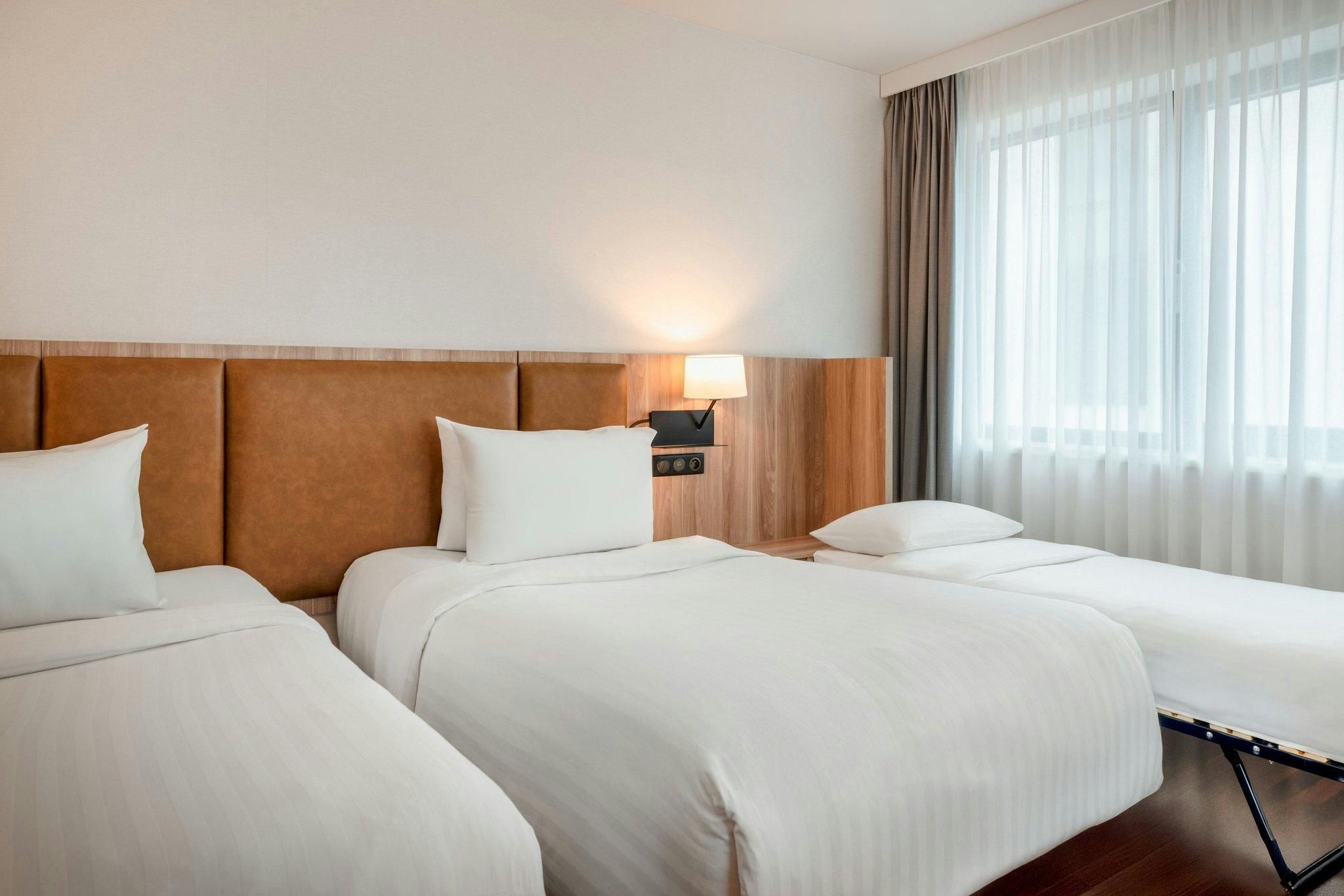 Standard, Guest room, 2 Twin, City view