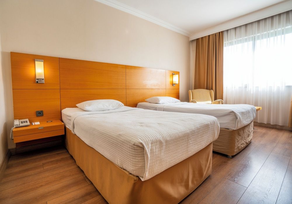 Anemon Kent Ege Otel Deluxe Room 4