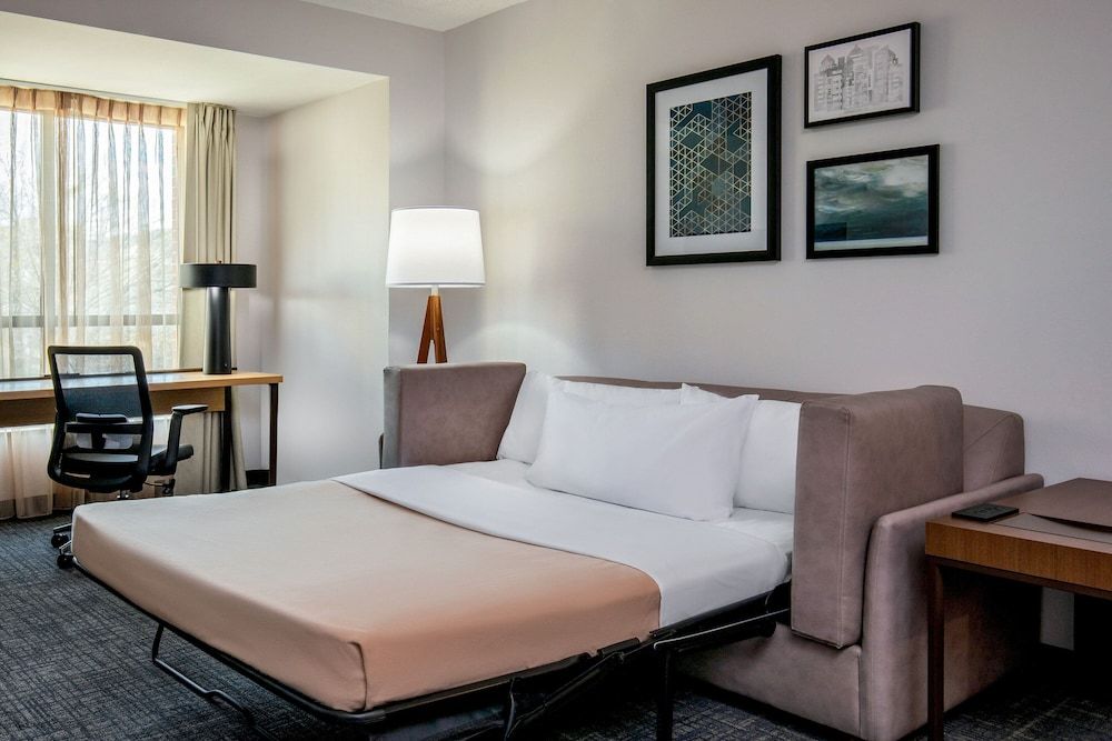 Suite, 1 Bedroom, Fireplace