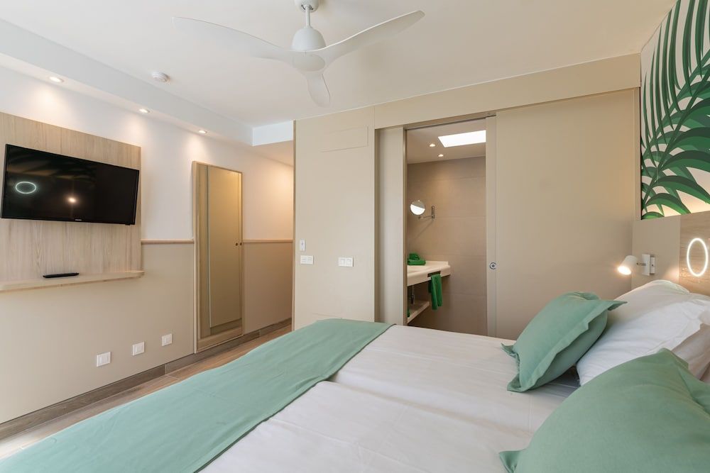 Superior Bungalow, 1 Bedroom (2 adults + 1 child)