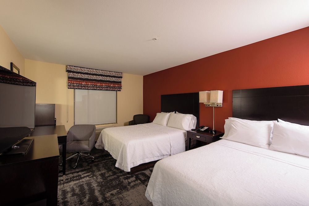 Room, 2 Queen Beds, Accessible, Non Smoking