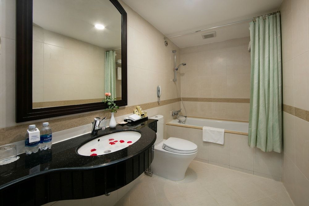 undefined Zephyr Suites Boutique Hotel 9