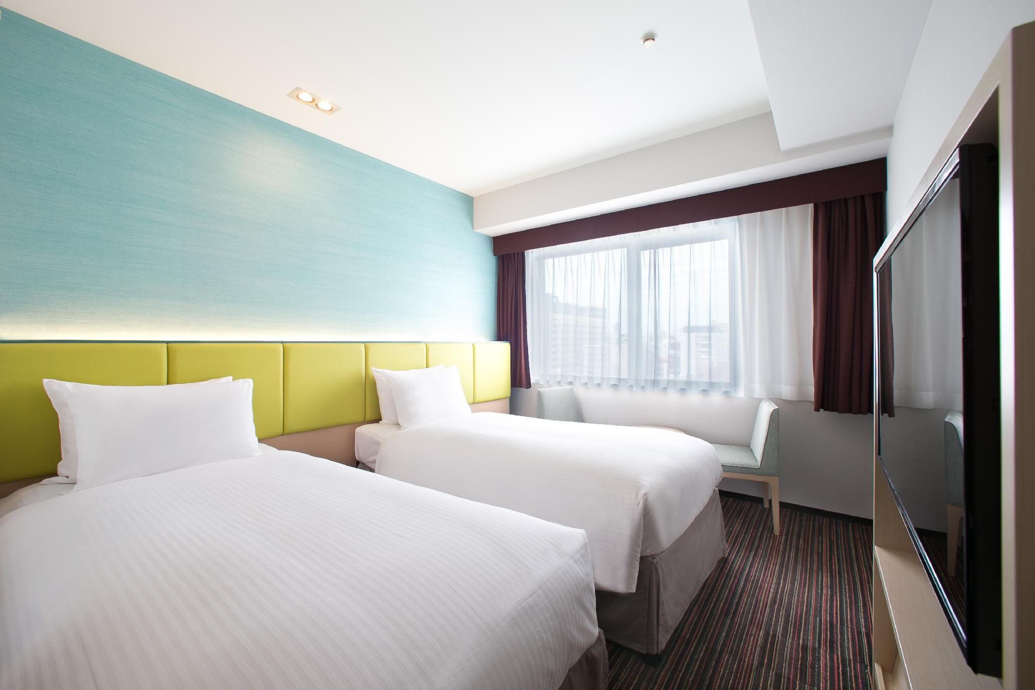 2 Single Beds Standard