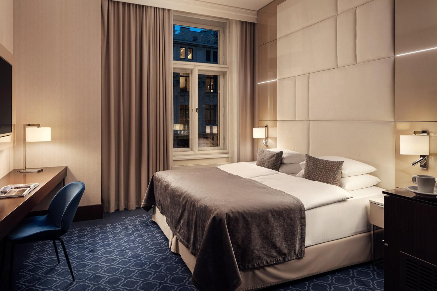 undefined Hotel Kings Court 9