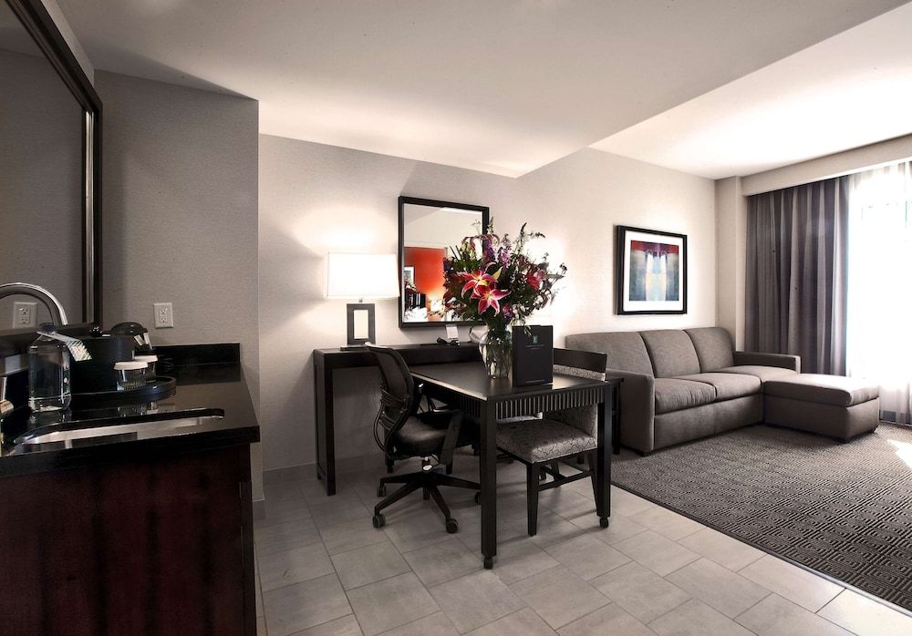 Embassy Suites Palmdale