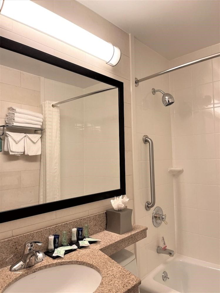 Sleep Inn Long Island City - Manhattan View Room, 2 Queen Beds, Accessible, City View 9