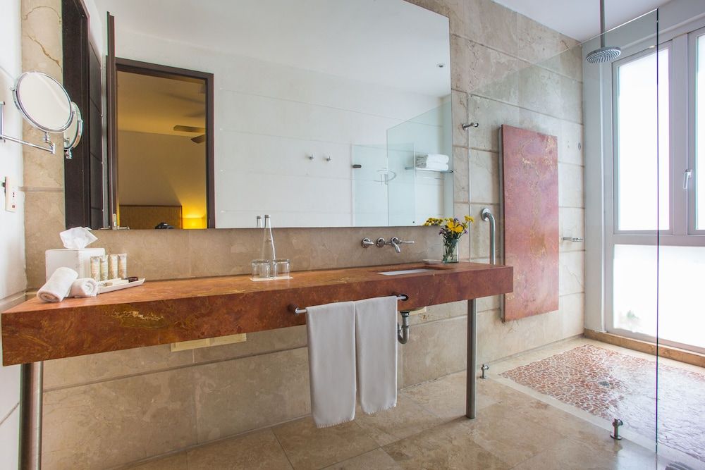 Movich Hotel Cartagena de Indias Luxury Room 7