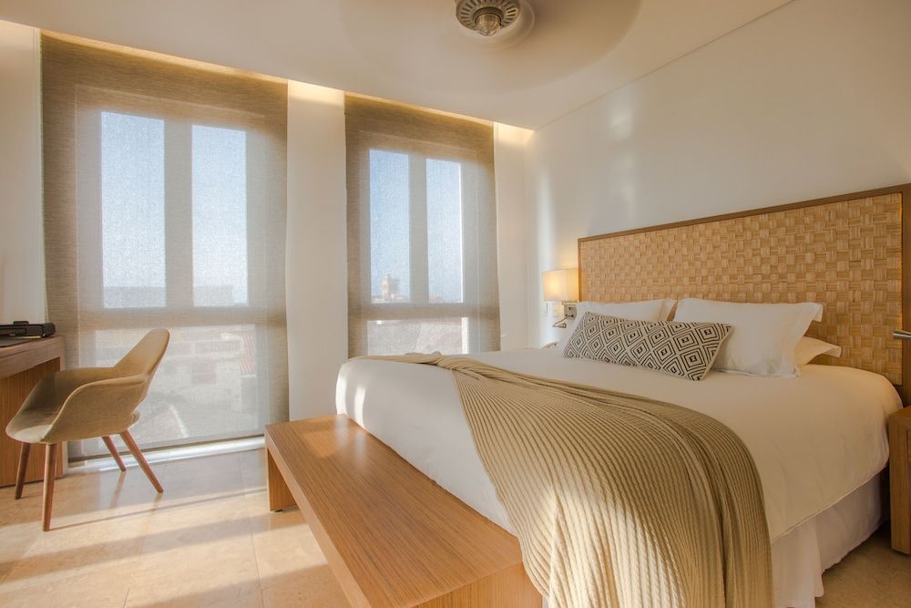 Movich Hotel Cartagena de Indias Luxury Room 5