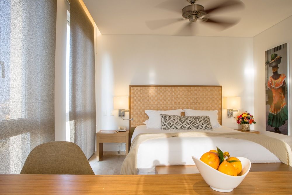 Movich Hotel Cartagena de Indias Luxury Room 6