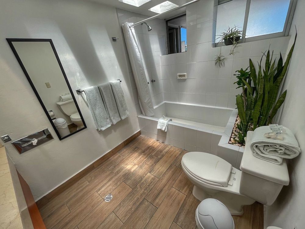 Best Western Riviera Tuxpan Suite, 2 Double Beds, Non Smoking 4