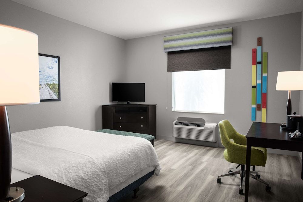 Room, 1 King Bed, Accessible, Non Smoking