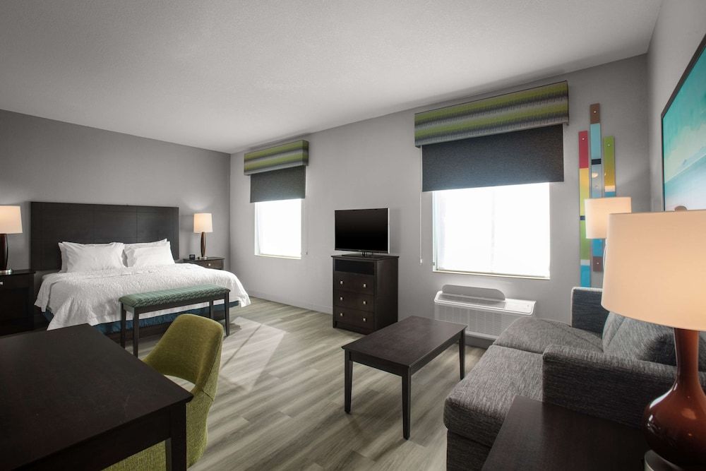 Studio Suite, 1 King Bed