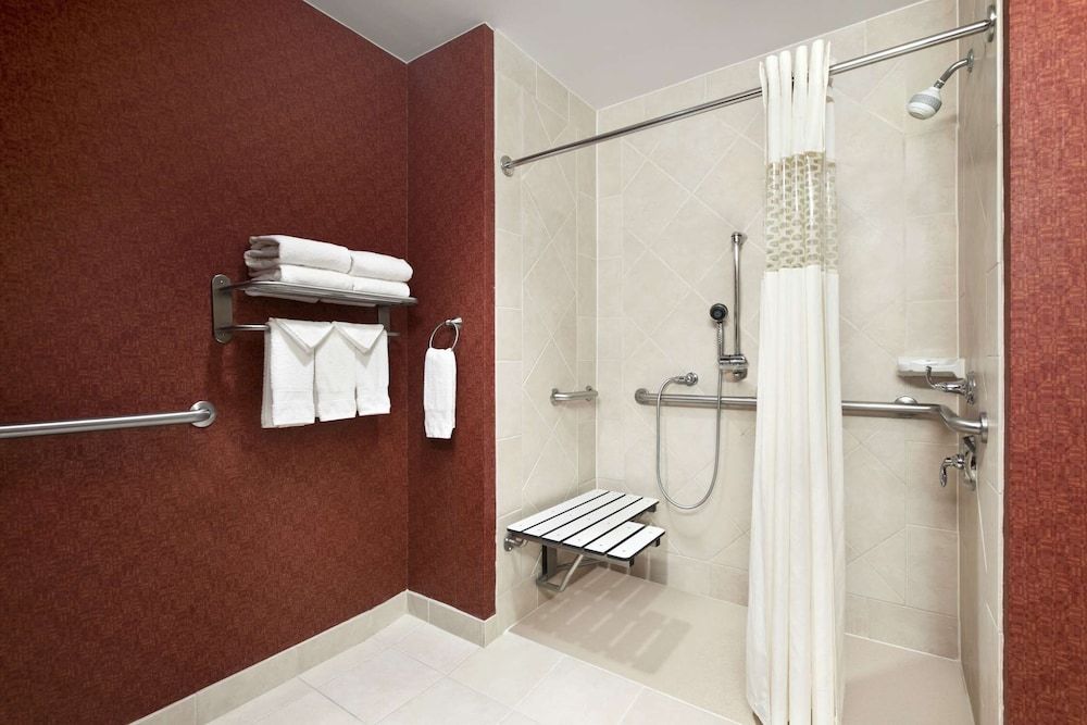 One King Bed, Non-Smoking, Accessible