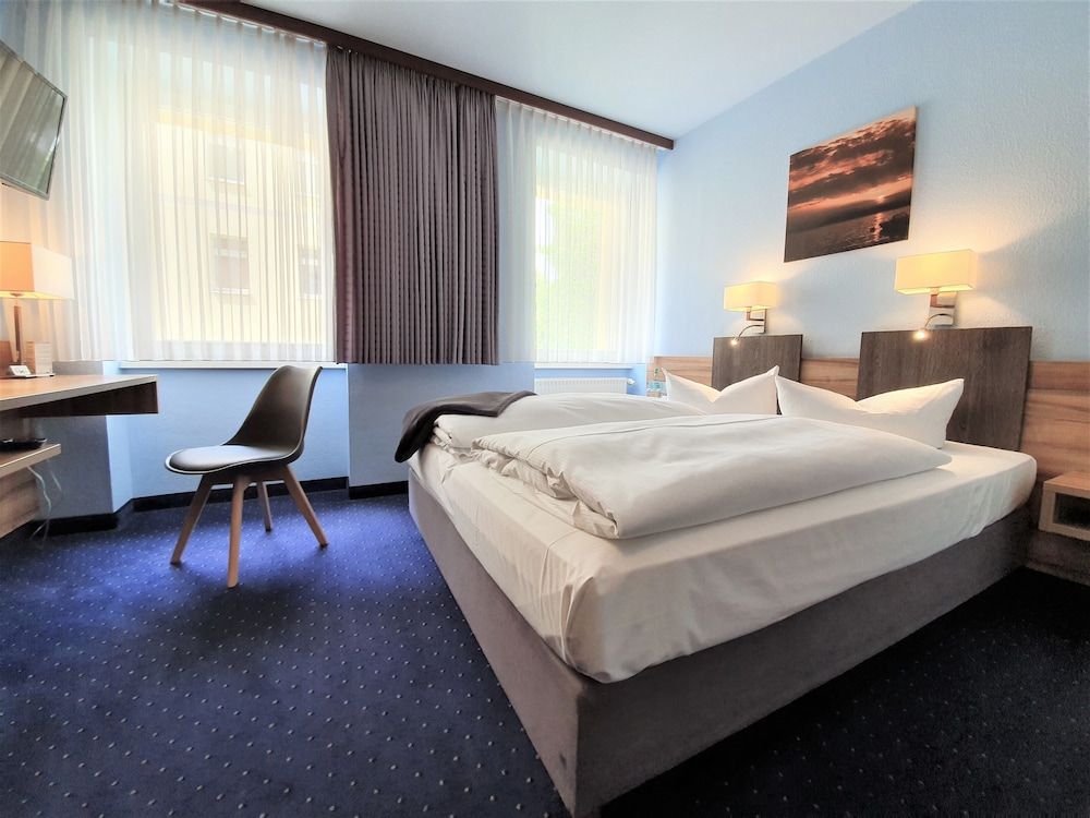 undefined Melarose Feng Shui Hotel 2