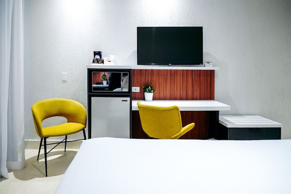 Ponce Plaza Hotel & Casino Standard Room, 2 Double Beds 10