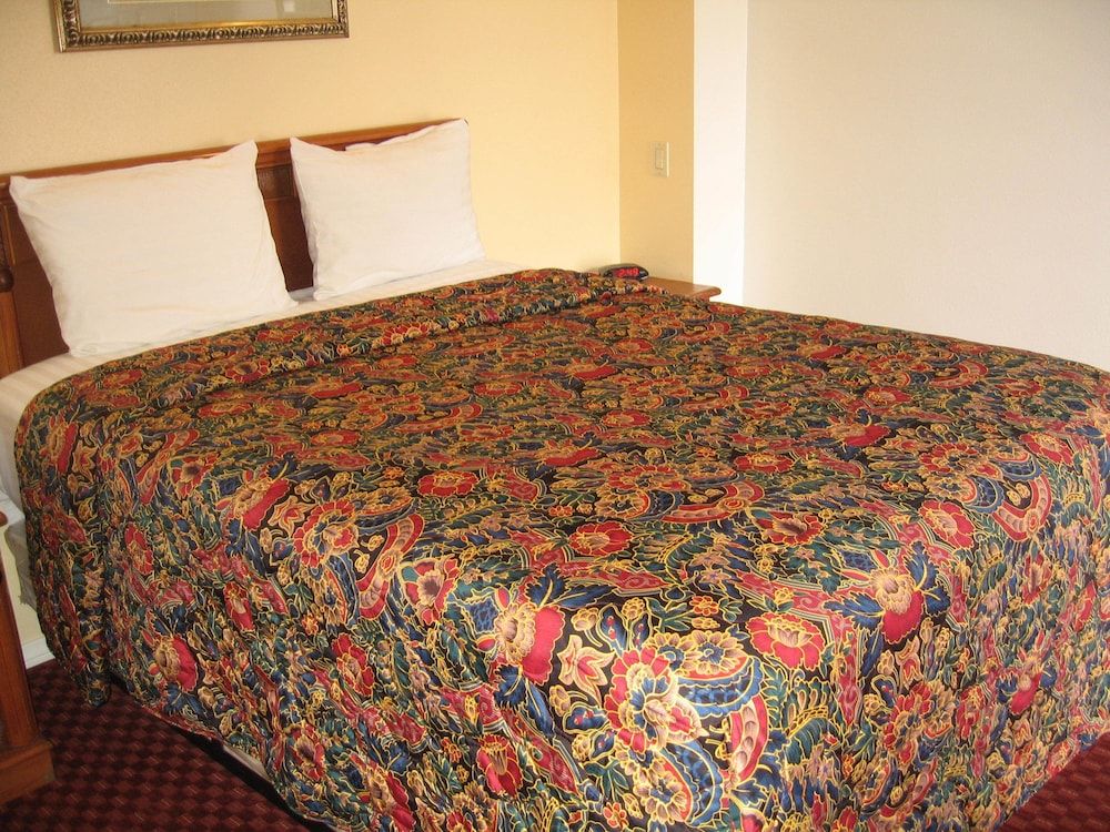 Deluxe Room, 1 King Bed