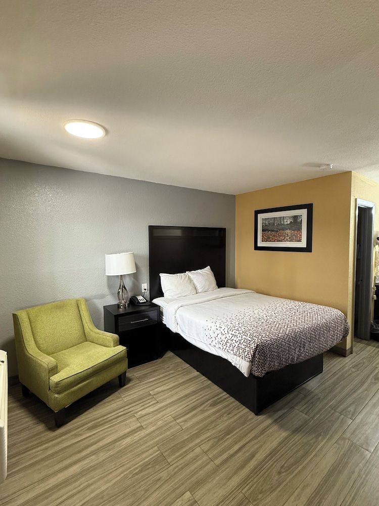 Travel Inn Hazen Standard Room, 1 Queen Bed (1 queen bed) 6