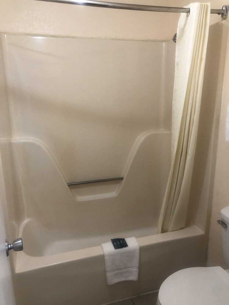 Travel Inn Hazen Standard Room, 1 Queen Bed (1 queen bed) 11