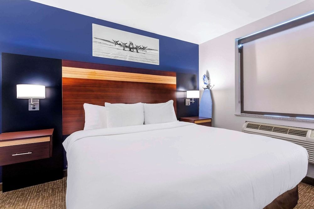 Room, 1 King Bed, Accessible, Non Smoking