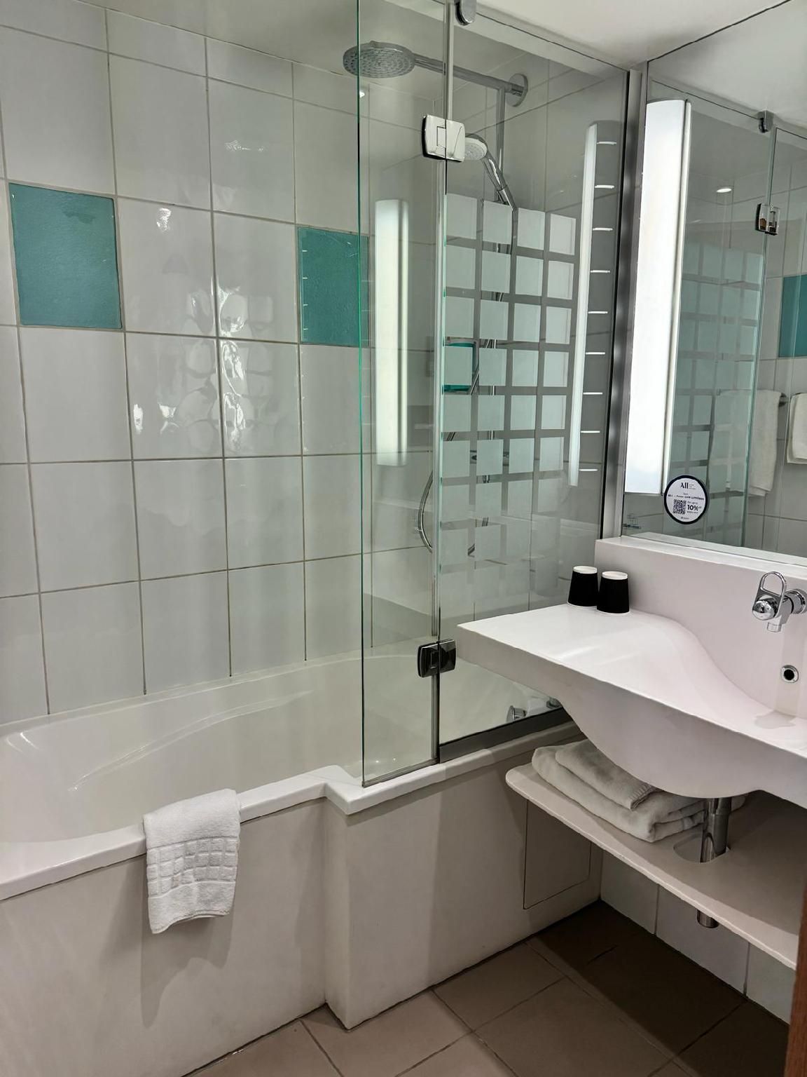 Executive Room With 1 King Size Bed And Double Sofa Bed