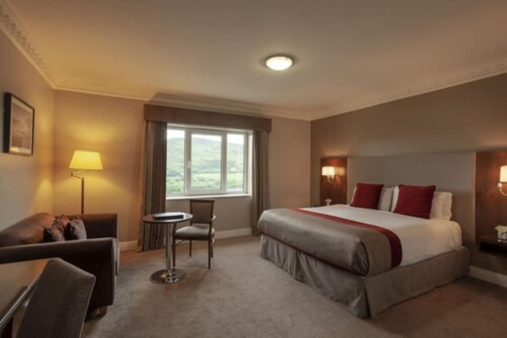 Executive Suite, Ensuite