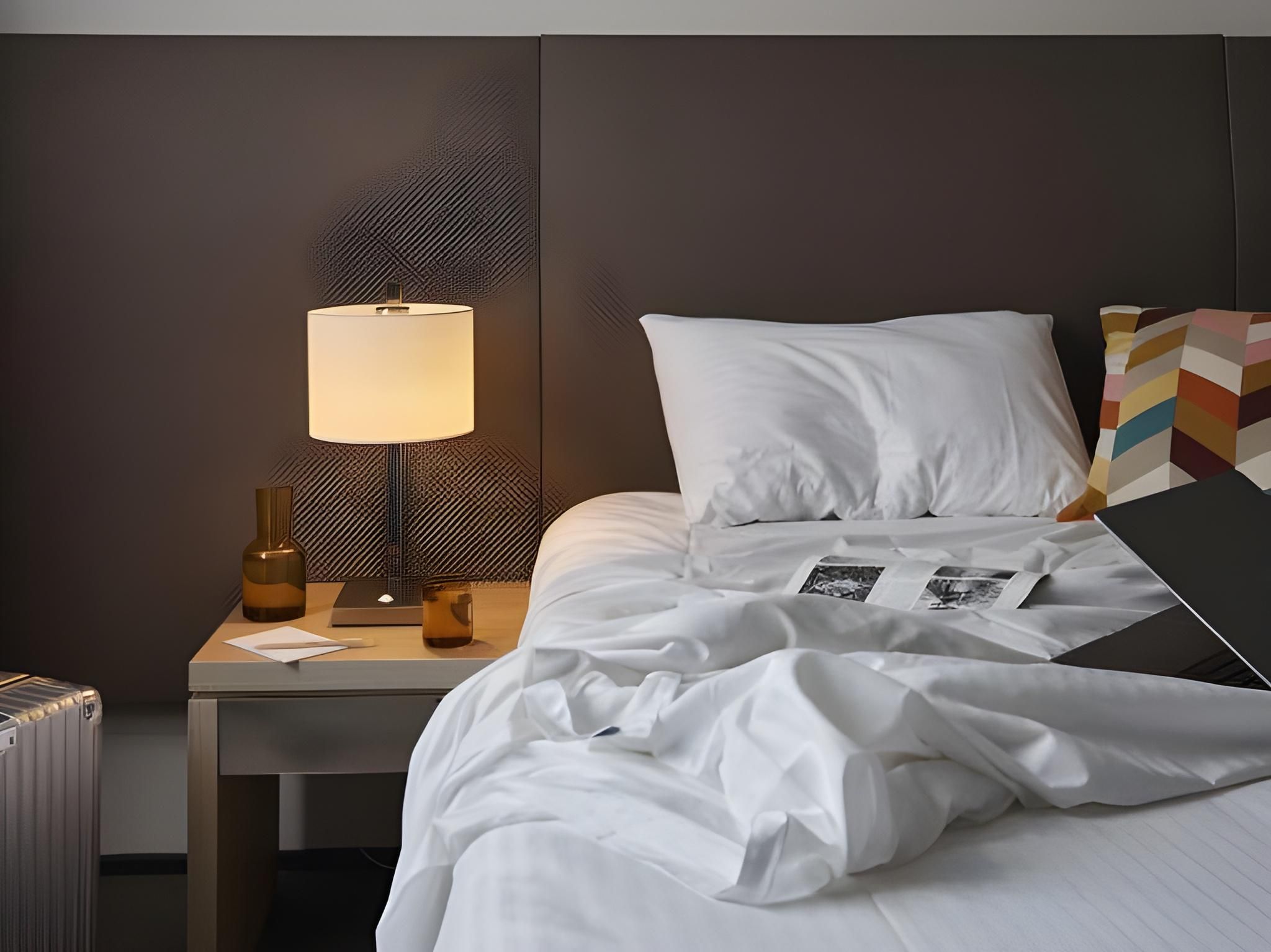 Atura Dandenong Deluxe Triple Room 2