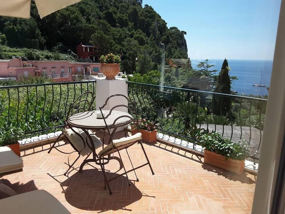 Junior Suite, Terrace, Sea View (Blue)